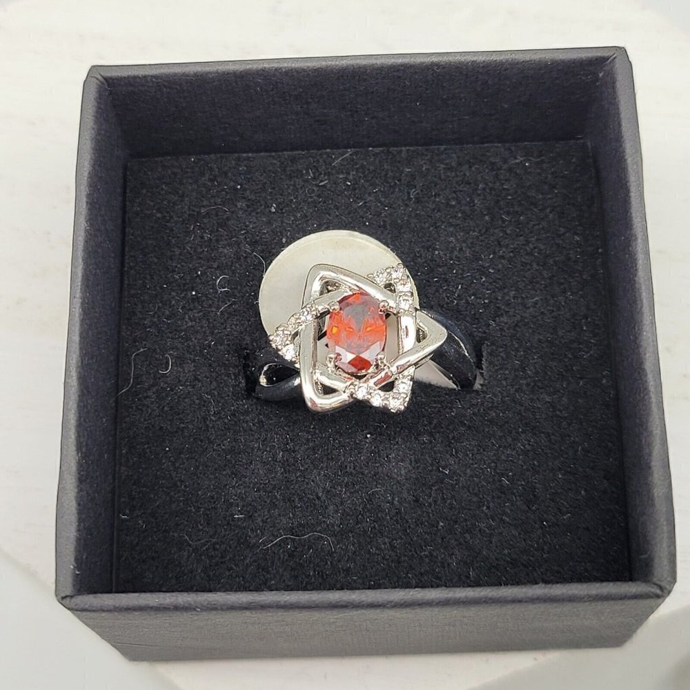 Sz 6 Star of David Ring Cubic Zirconia's Faux Rustic Red Oval Stone Silver Plate - Picture 7 of 8